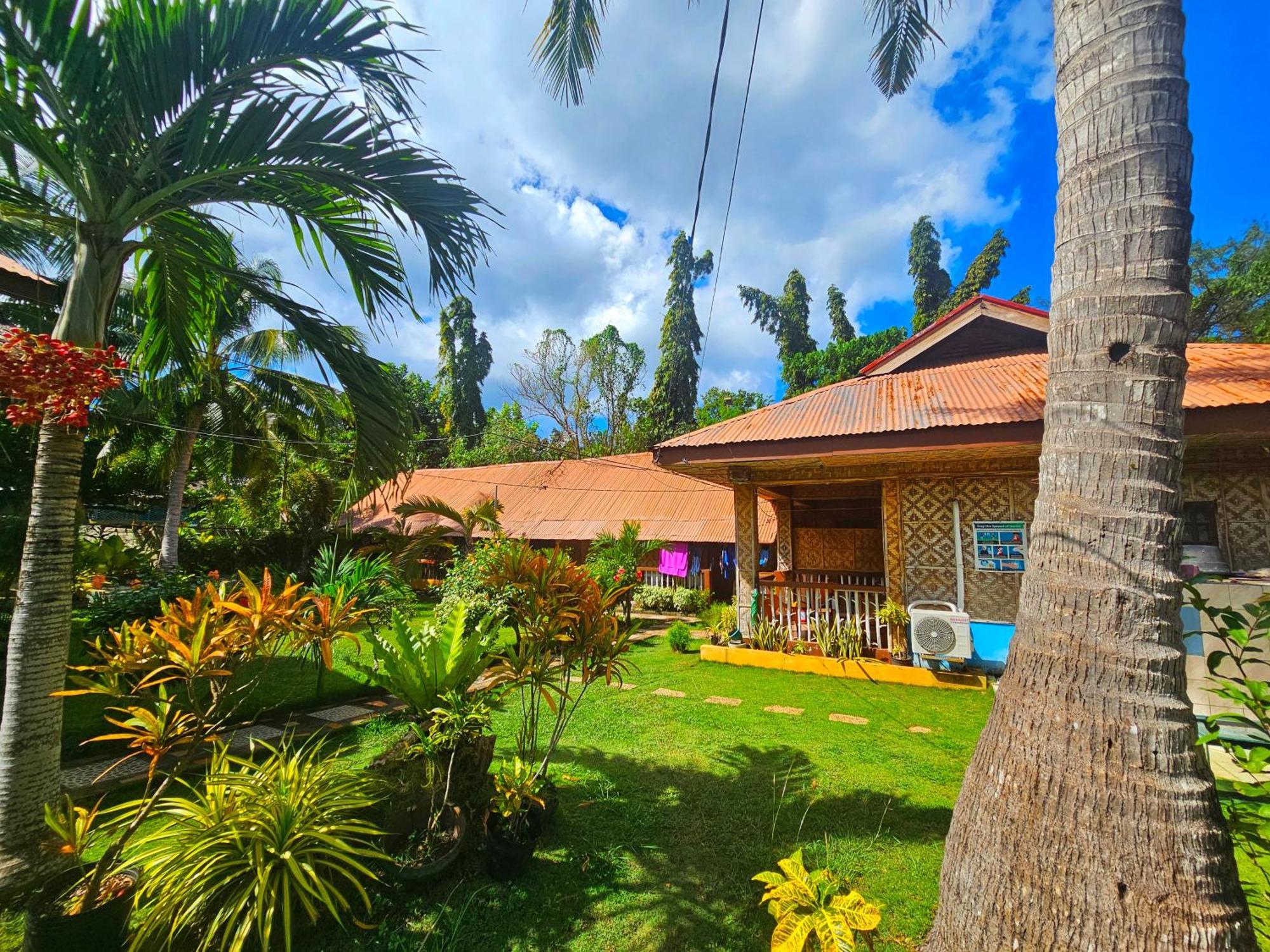 Bohol Sea Breeze Cottages And Resort Tawala  Esterno foto