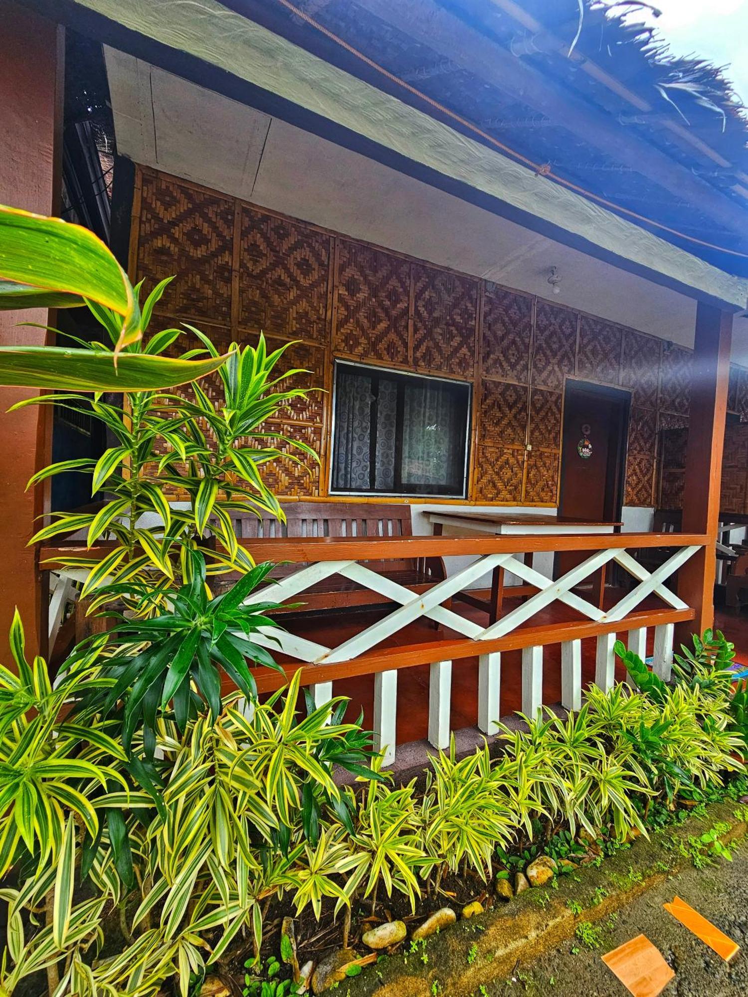 Bohol Sea Breeze Cottages And Resort Tawala  Esterno foto