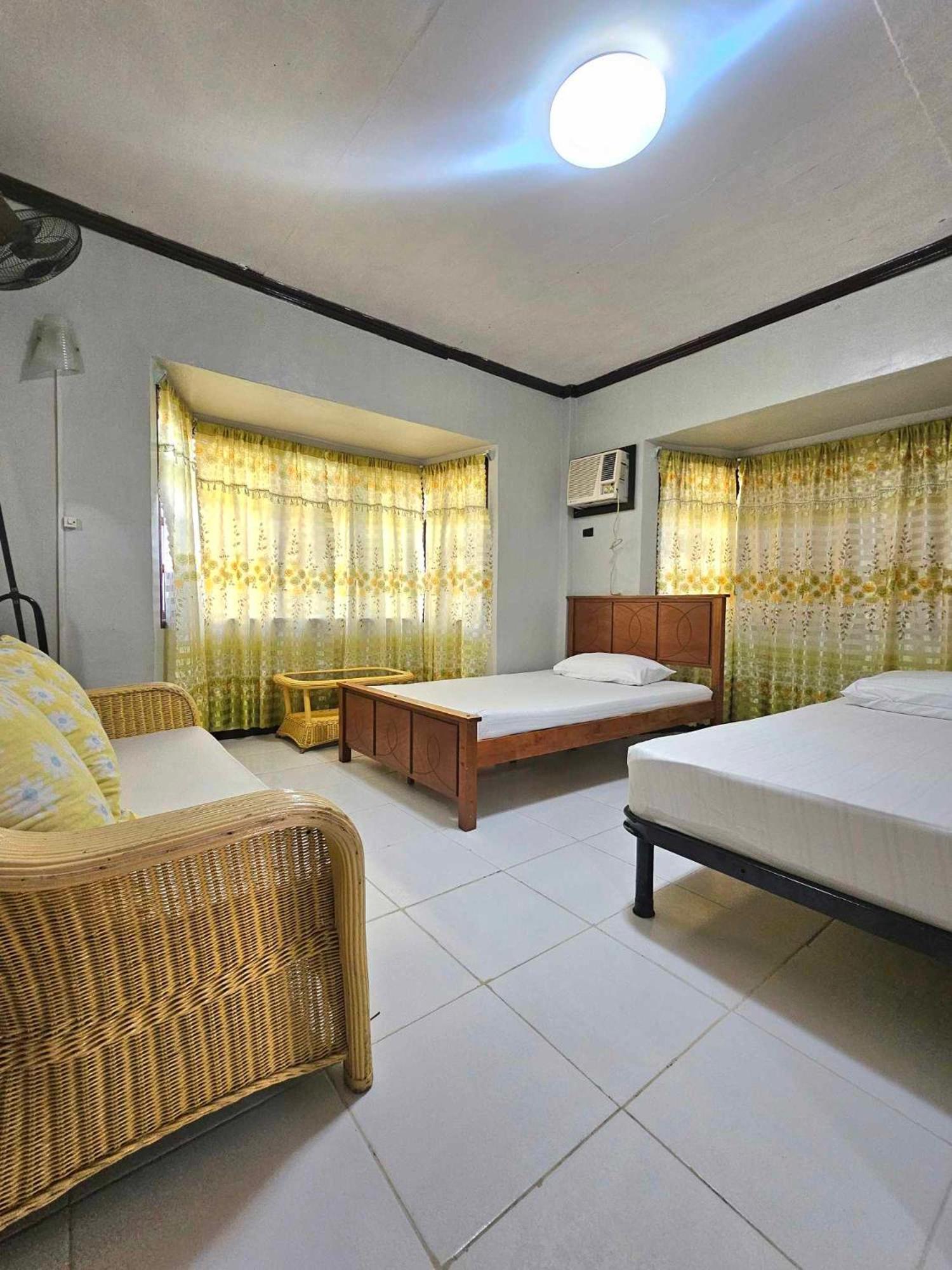 Bohol Sea Breeze Cottages And Resort Tawala  Esterno foto